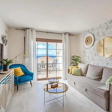 Appartamento Stylish Design W Ocean & Pool View, King Size Bed, Wifi,2 Smart Tv, Street Parking, 2 Pools Access